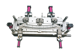  汽车内饰件出产线—模具